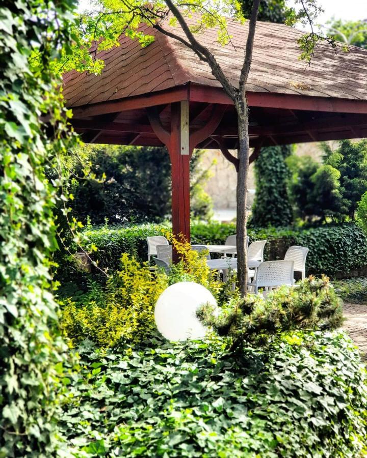 Hotel Europa Starachowice Bagian luar foto