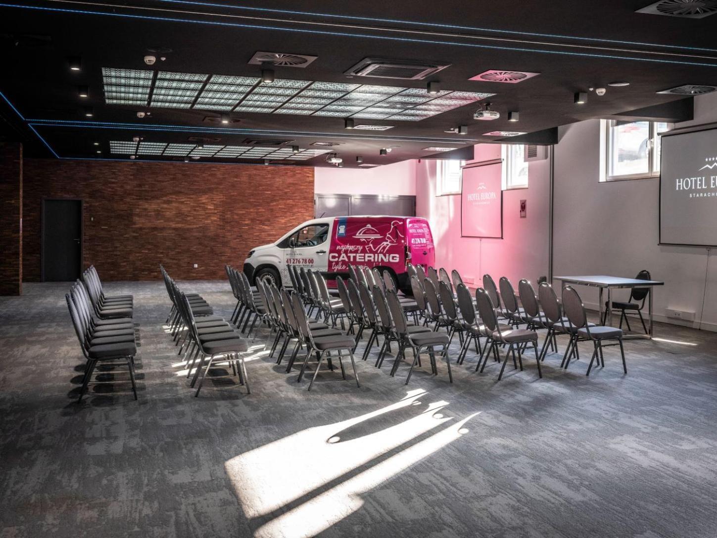 Hotel Europa Starachowice Bagian luar foto